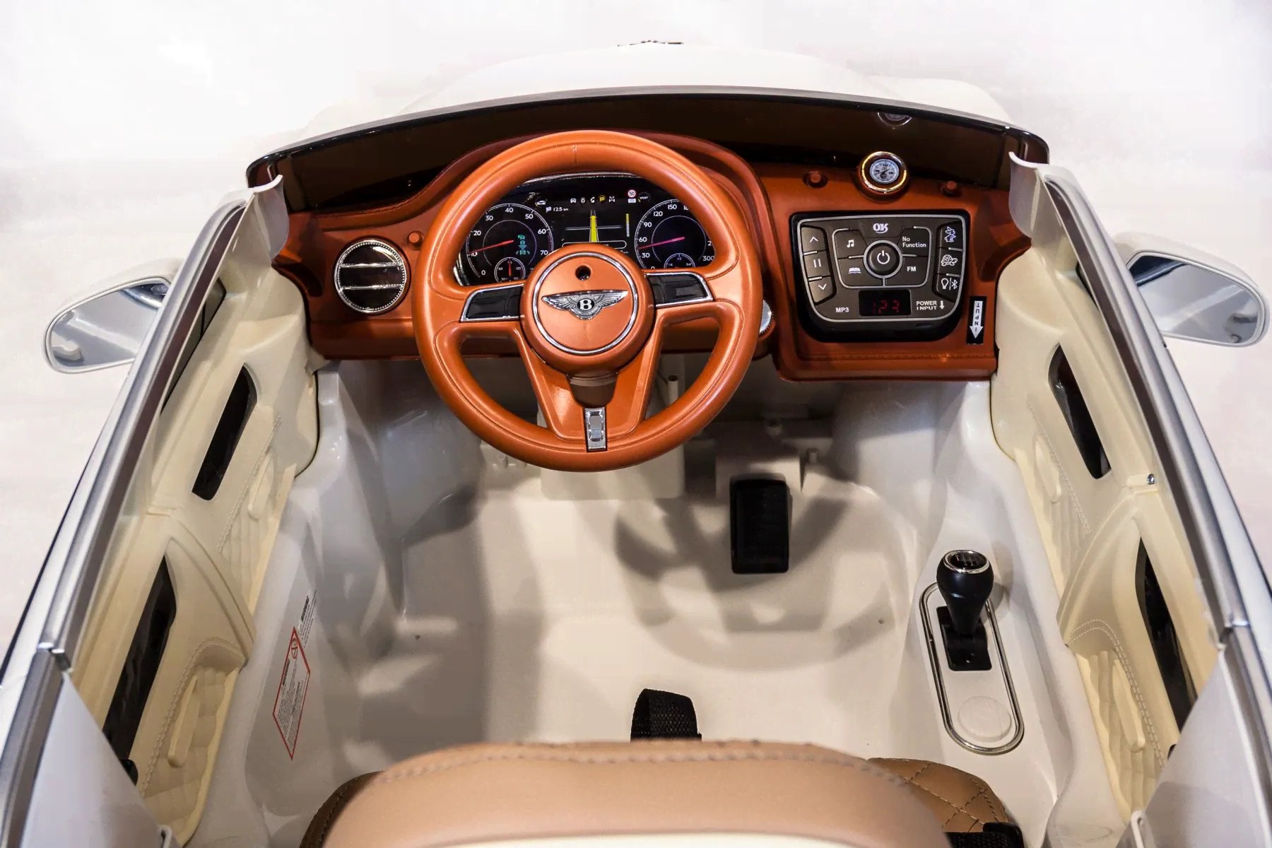Электромобиль Bentley Bentayga Белый